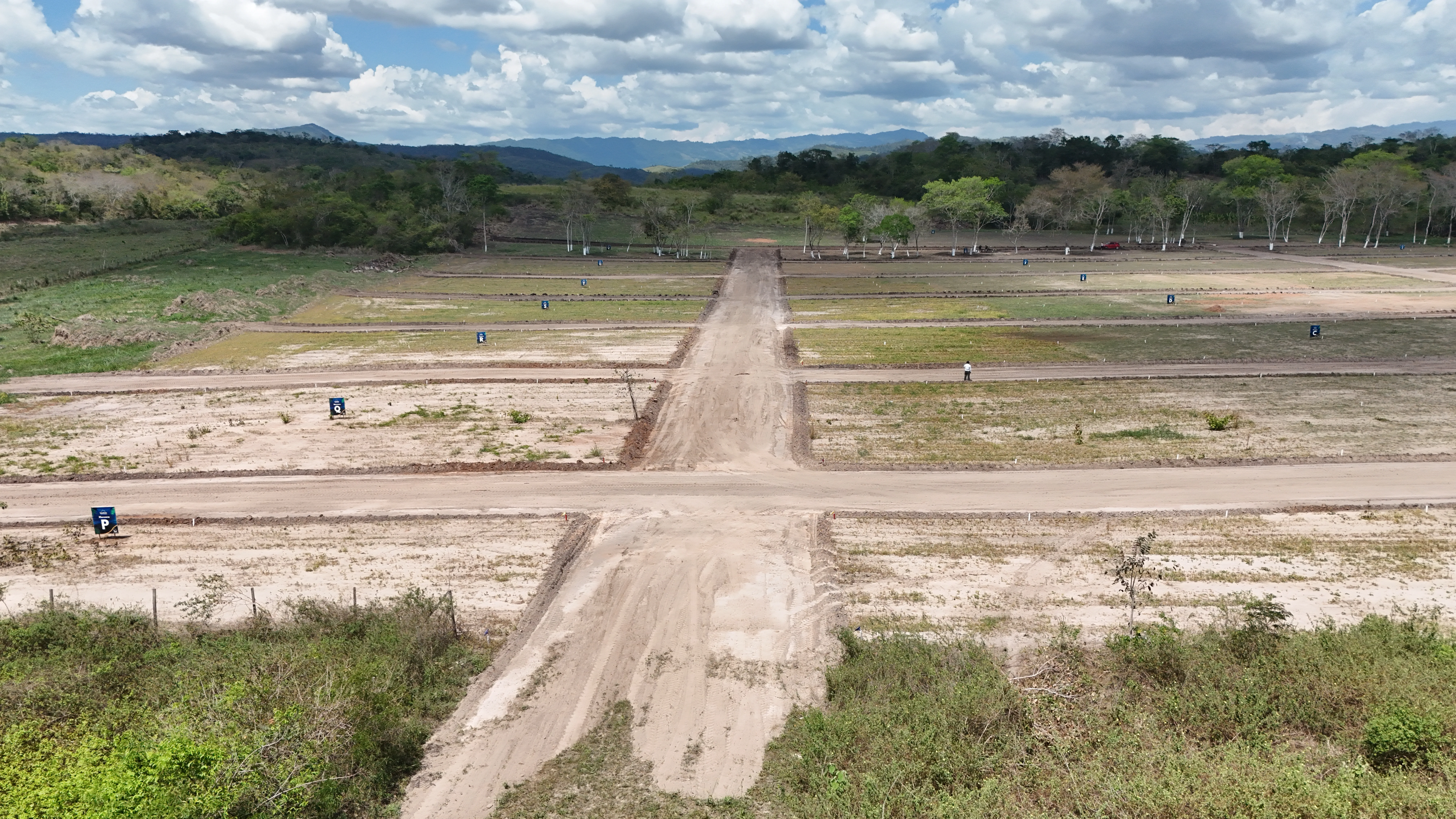 LOTE RESIDENCIAL ÁGUILA RICURICOCHA MZ. H LT. 140